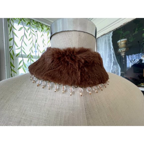 Vintage 1950s Brown Mink fur Collar/Necklace With Glass Dangle Beads - Picture 12 of 16